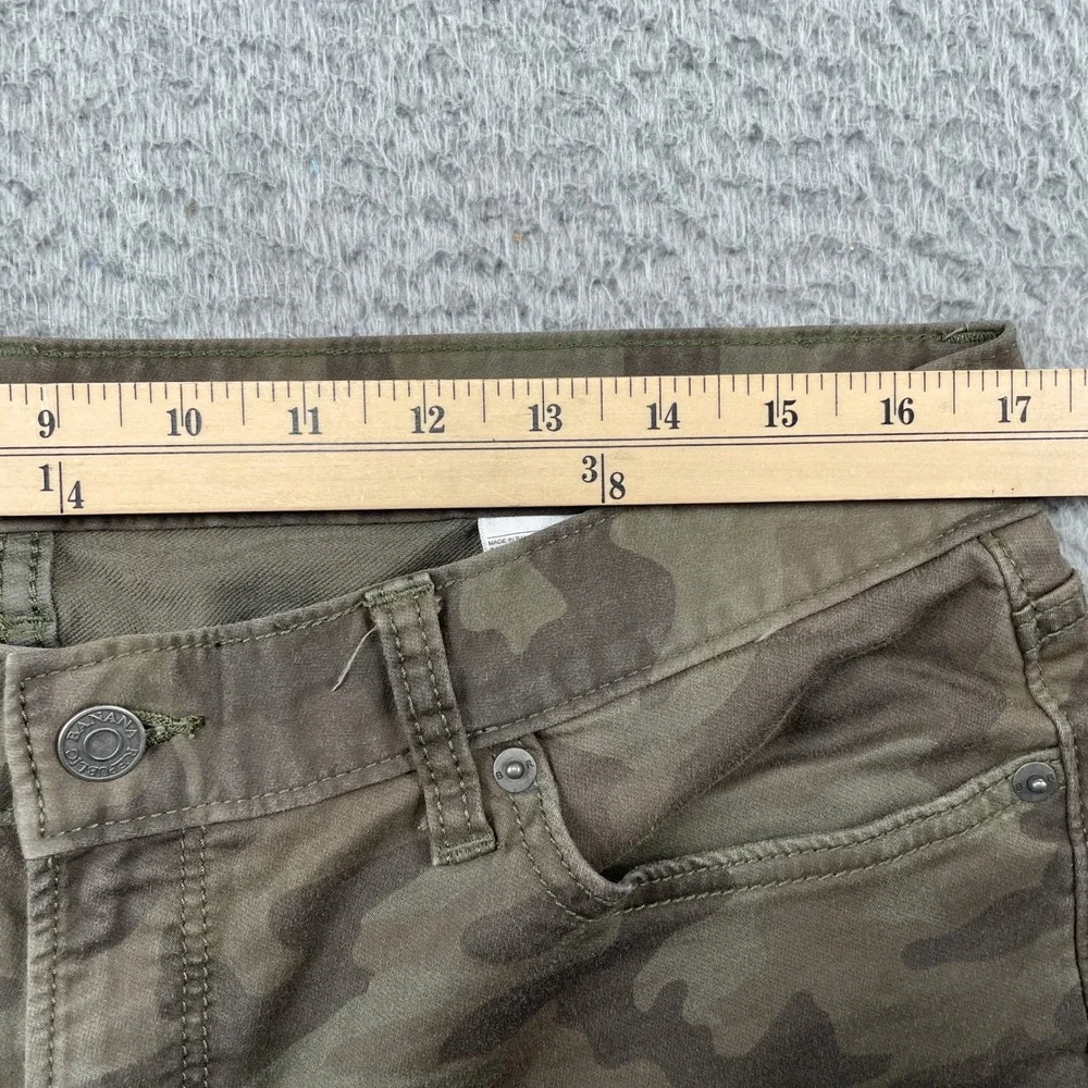 Banana Republic Travel Jean Mens 34x30 Green Camo Slim Fit Stretch Pants